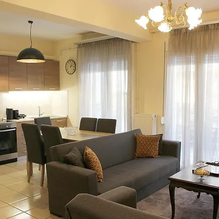 Alkinoos Apt -Inspiring Living In Meteora -3Bd Kalambaka Exterior photo